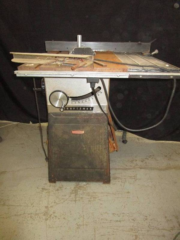 lot 189 image: Craftsman Saw