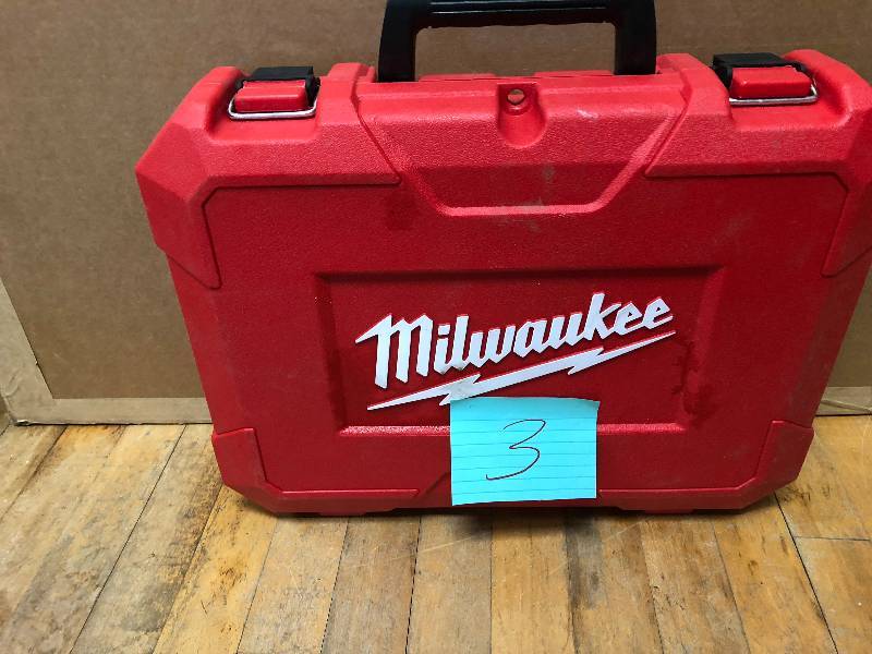Milwaukee 12 Hammer drill corded used in working condition