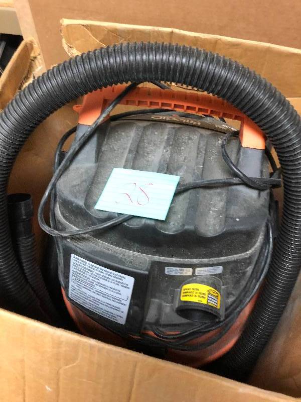 Ridgid WD1450 14 Gallon WetDry Vacuum used missing wheel in working condition
