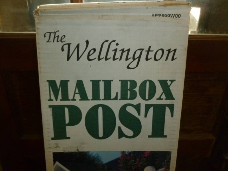 lot 30 image: New Mailbox Post