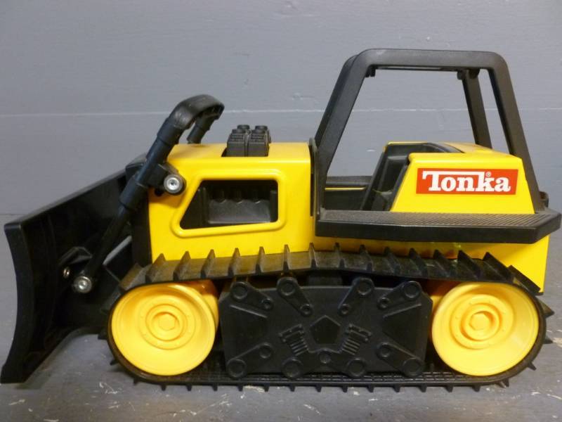 lot 43 image: Tonka