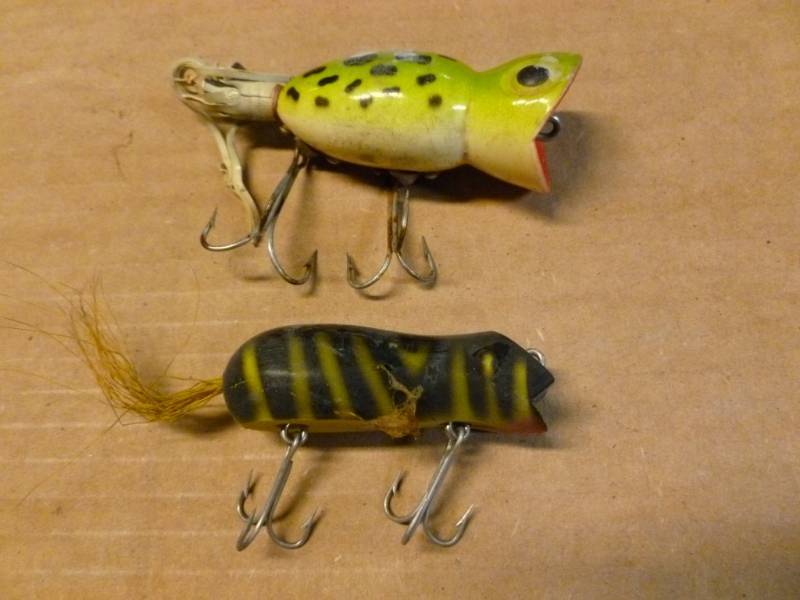 lot 62 image: Vintage Fishing Baits