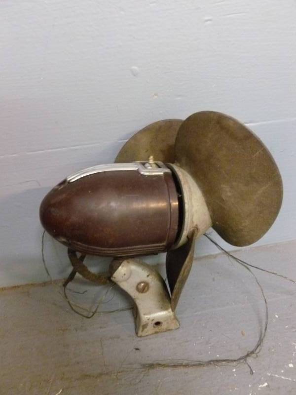 lot 108 image: Vintage Car Part