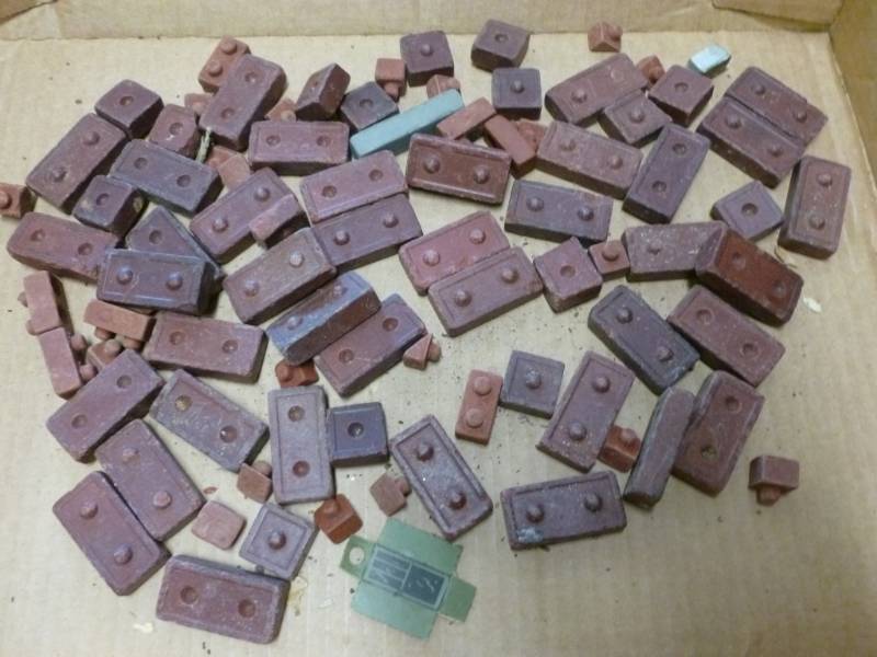 lot 160 image: Antique Clay Legos Type  Building Blocks