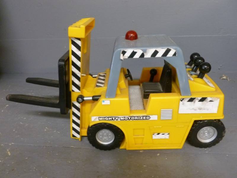 lot 166 image: Tonka