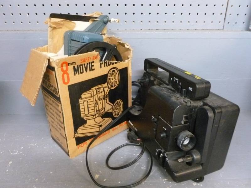 lot 168 image: Vintage Film Projector