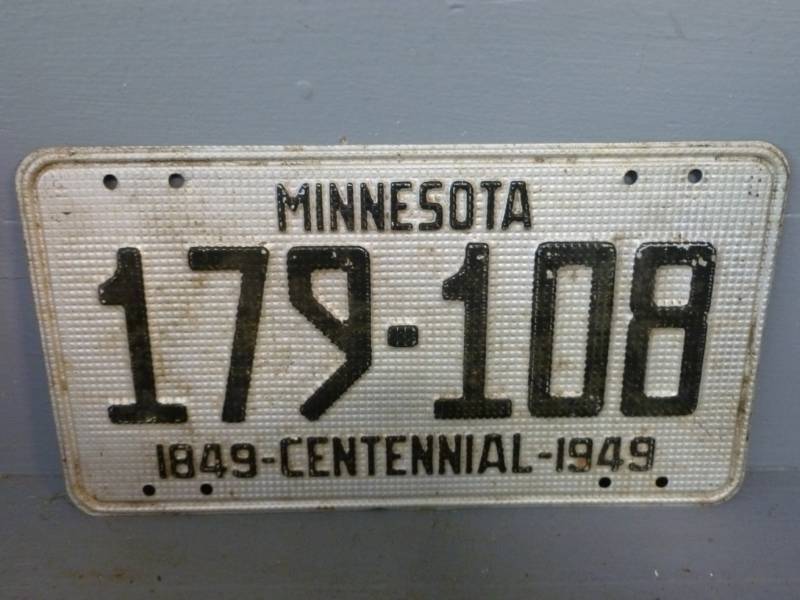 lot 202 image: Vintage License Plate