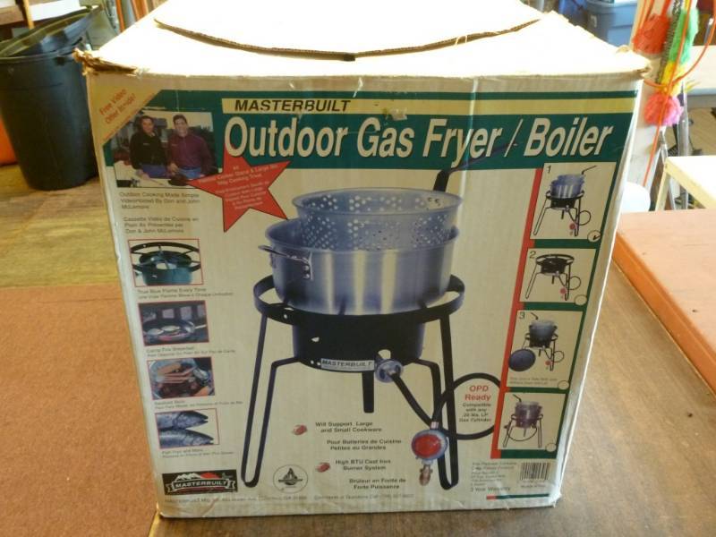 lot 227 image: Gas Fryer