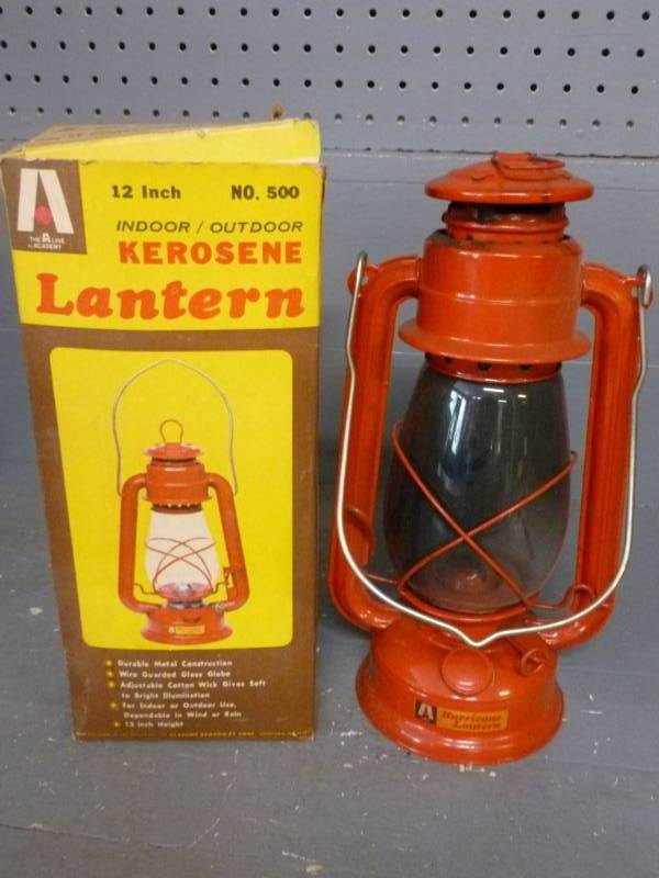 lot 232 image: Vintage Barn Lantern