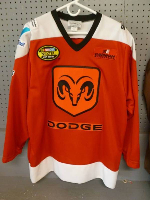 lot 246 image: Sports Jersey