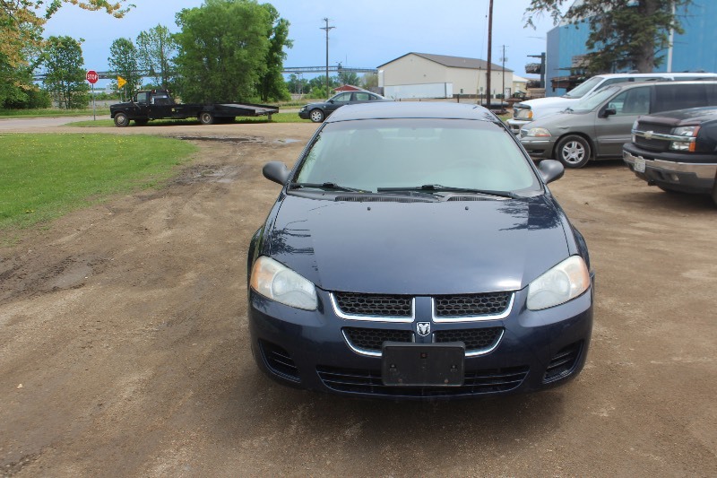 lot 2518 image: 2006 Dodge Stratus SXT - 133,296 Miles -