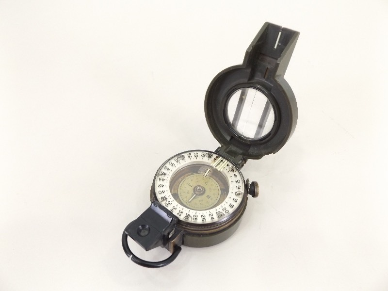 lot 19 image: Francis Barker MK III Prismatic Compass