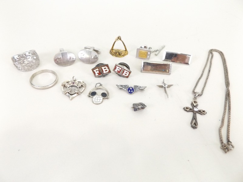 lot 25 image: Lot of Miscellaneous Sterling Silver Jewelry, and Pins
