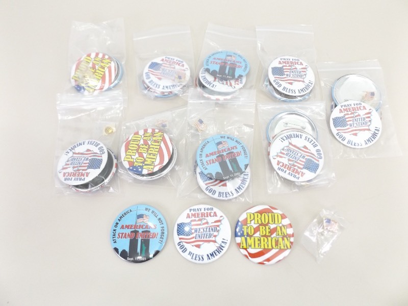 lot 43 image: 10 Packaged Sets of 4 USA Patriotic PInback Button Lapel Flags