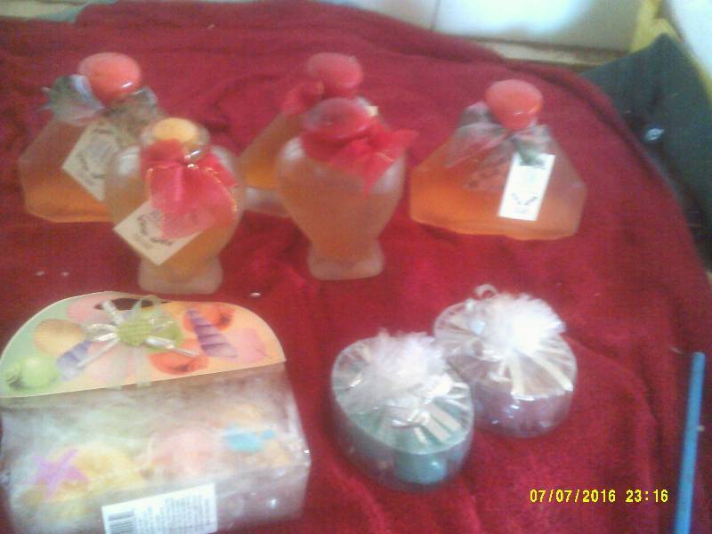 BATH AND BODY COLLECTION