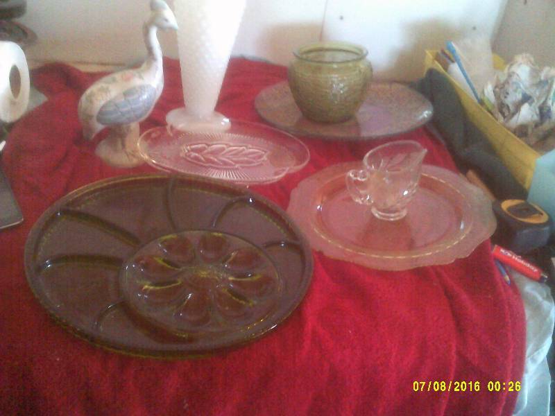 VINTAGE GLASSWEAR
