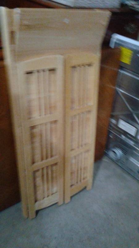 lot 12 image: Folding Shelf, Used, May Have Some Wear