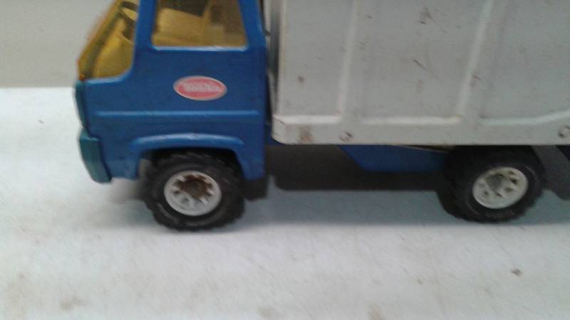 lot 45 image: Blue Tonka Dump Truck, Used, Some Wear