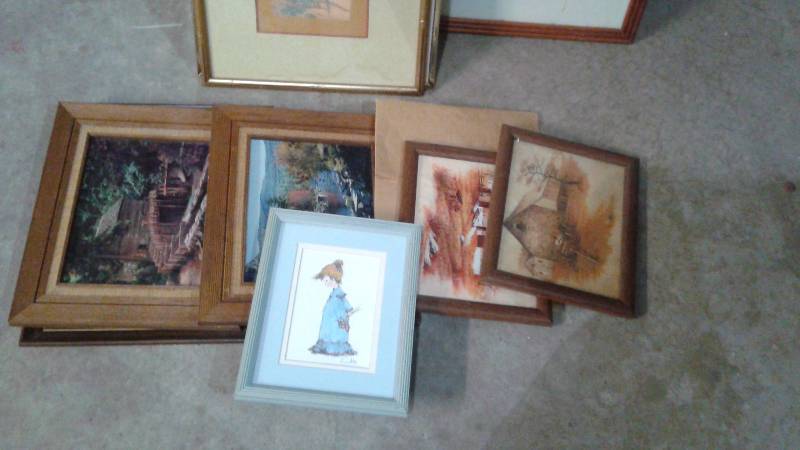 lot 64 image: Lot Of Framed Pictures And Mirrors