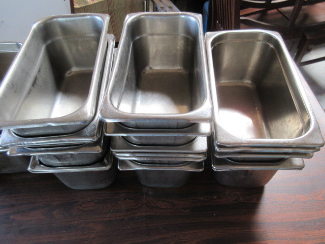 STAINLESS STEEL STEAM PANS