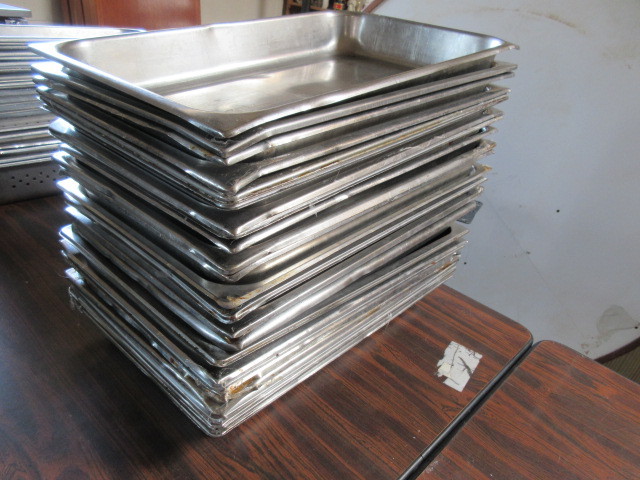 STAINLESS STEEL STEAM PANS