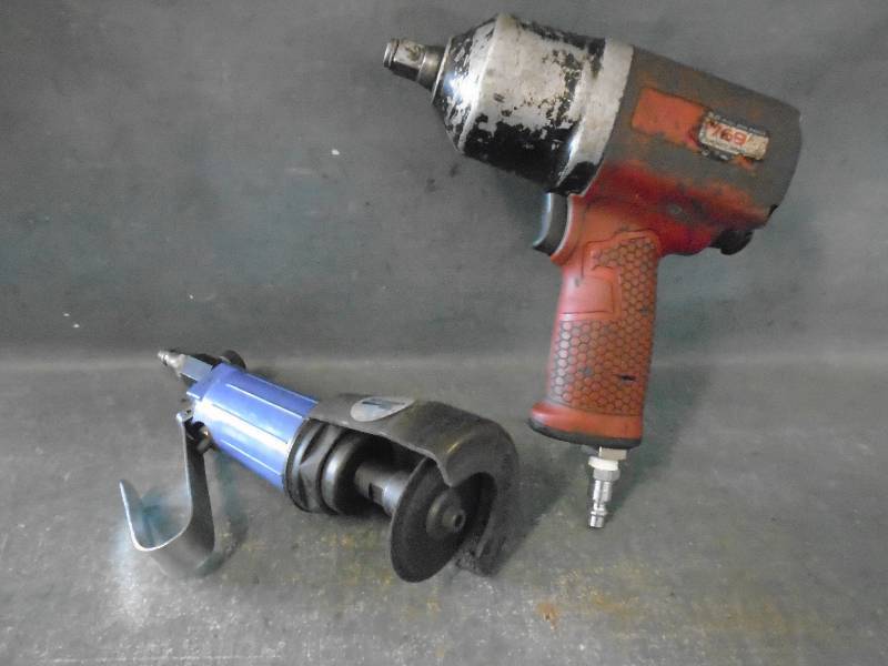 lot 36 image: Air Tools