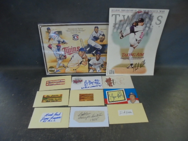 lot 16 image: Minnesota Twins Baseball Memorabilia