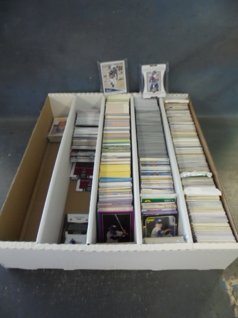 lot 23 image: Sports Cards