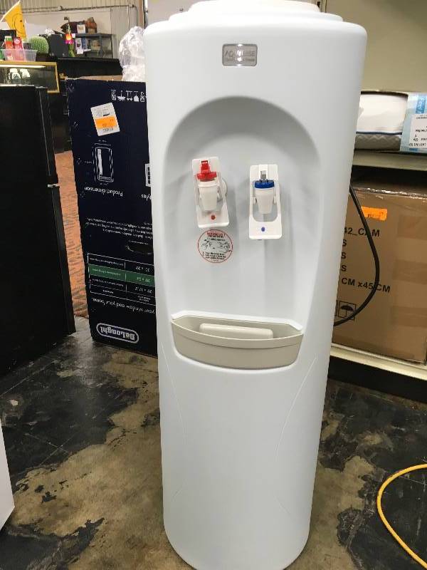 lot 299 image: Aquverse 3H Top Load Water Cooler, Retail $189.99