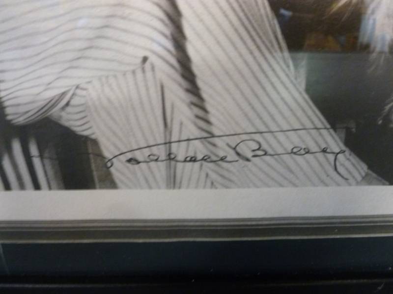 lot 59 image: Vintage Picture