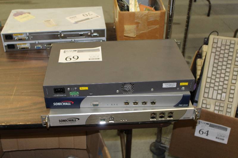 lot 69 image: Lot of (3) Computer Switches - 3Com SuperStack4 5500-Ei 28-Port, Sonicwall 2040, Sonicwall 3500 Rack-Mount