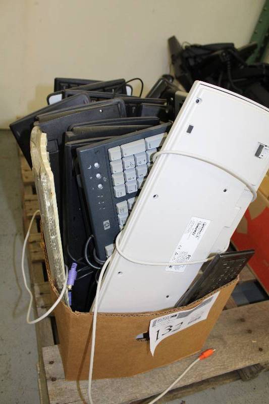 lot 132 image: Computer Keyboards