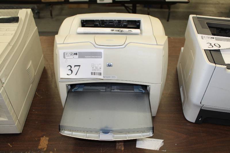 lot 37 image: HP LaserJet 1300n Printer