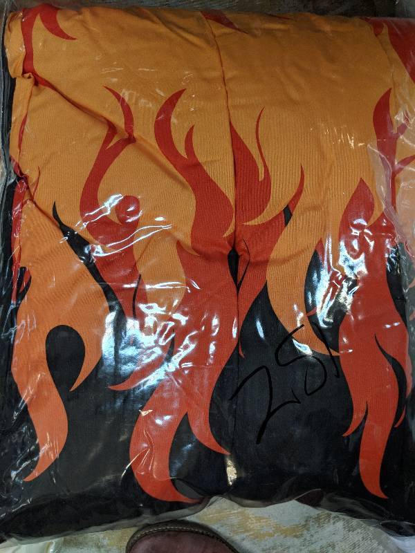 lot 251 image: alcove Inferno 6-Pc. Bed Set - Twin