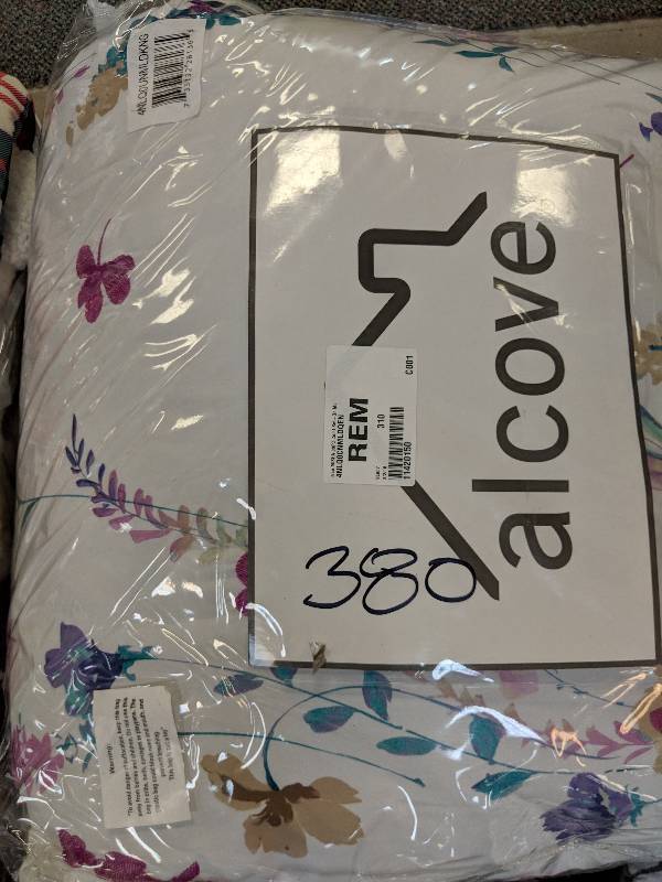 lot 380 image: alcove Misha 30-Pc. Bedroom Super Set - Queen