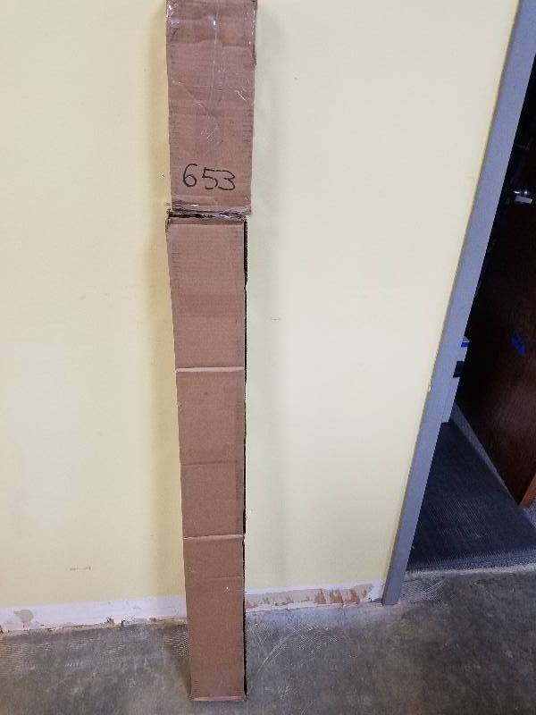 lot 653 image: 66 to 120 Double Curtain Rod Set