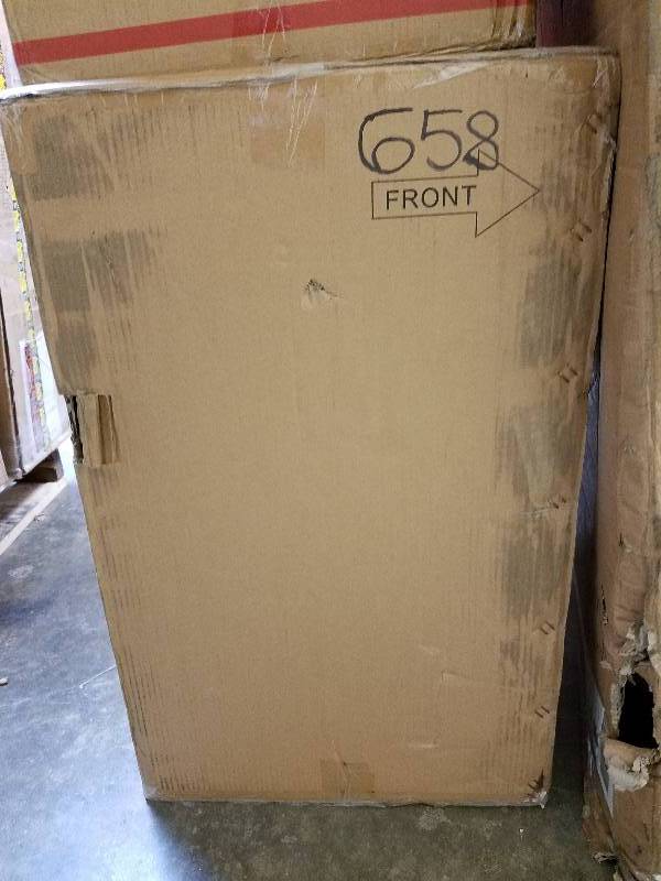 lot 658 image: Magic Chef 2.6 cu. ft. Compact Dryer