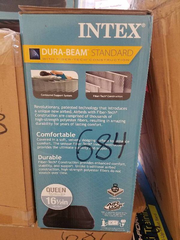 lot 684 image: Intex Fiber-Tech Pillow-Rest Raised 16-12 Airbed - Queen