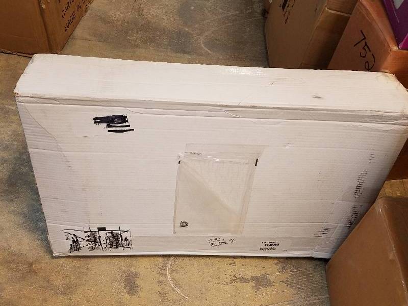 lot 750 image: Comfort Revolution 28 x 18 FiberMemory FoamGel Reversible Pillow