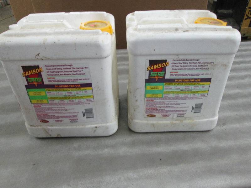 lot 172 image: 2 Containers Samson Tuff Task indus...
