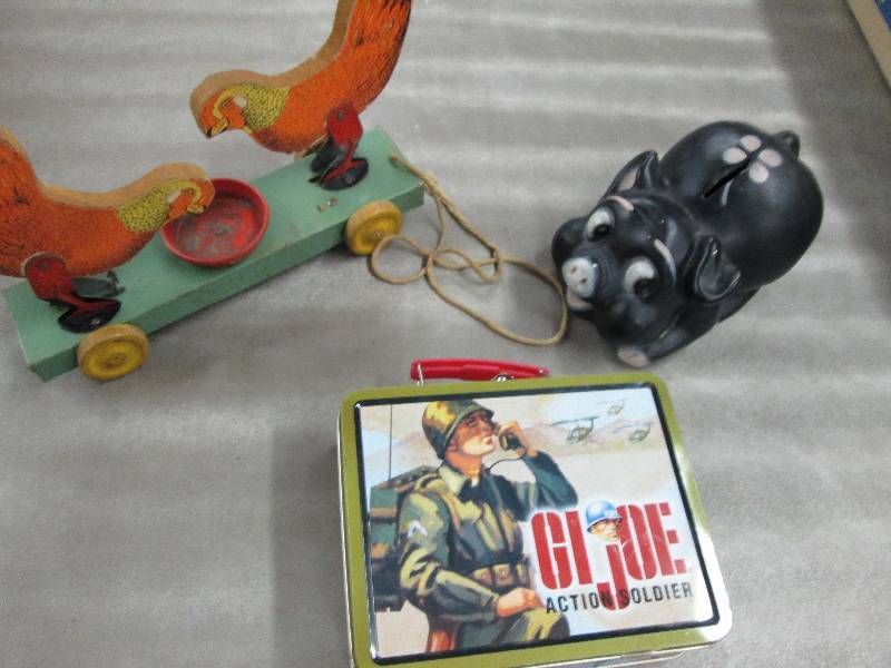 lot 187 image: GI Joe Lunch Box, Piggy Bank, Vinta...
