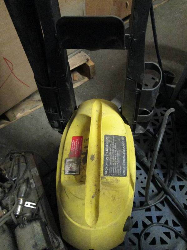 lot 257 image: Karcher Power Washer...
