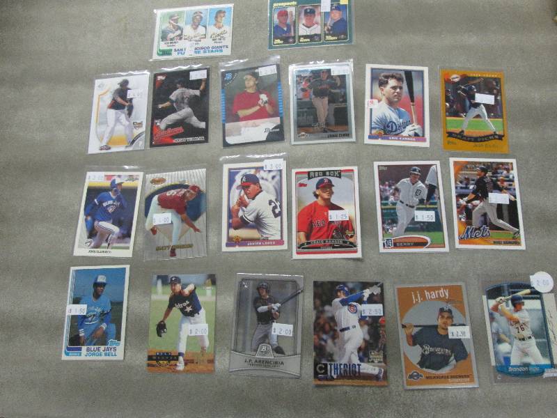 lot 110 image: 20 Baseball Rookie Cards...