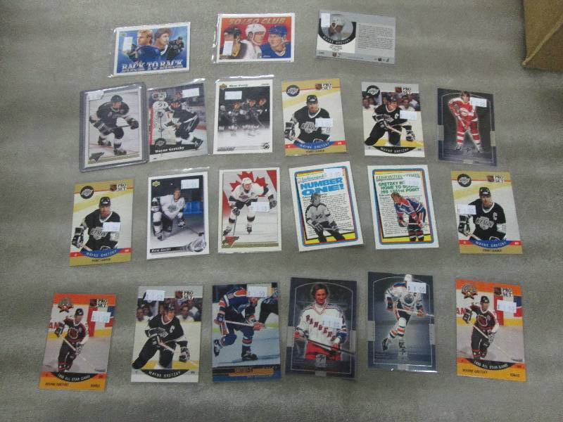 lot 116 image: 20 Wayne Gretsky Cards...