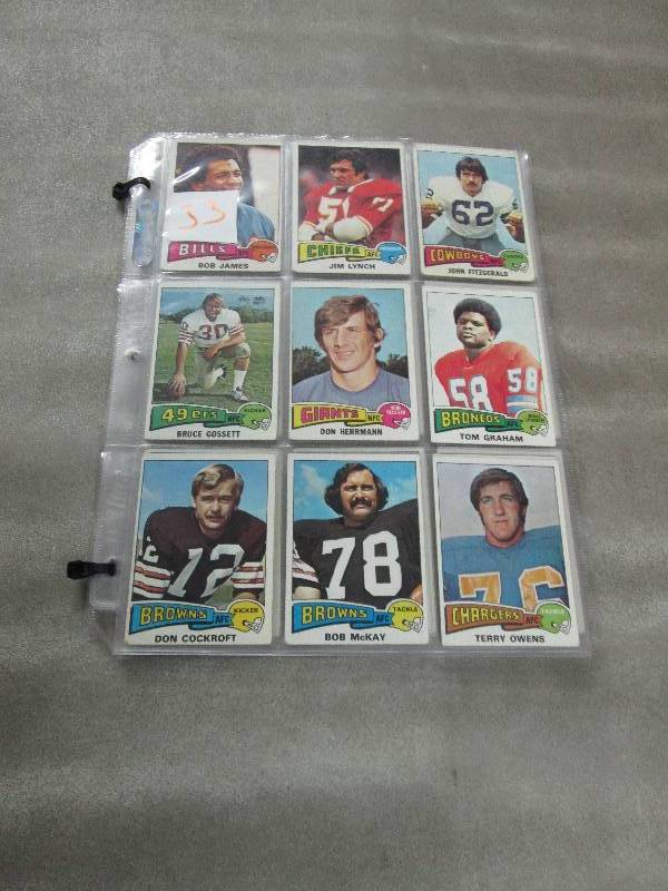 lot 133 image: Lot of 1975 Topps Football Cards...