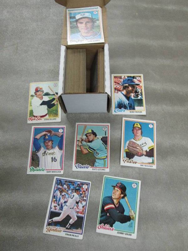 lot 143 image: 1978 Topps Baseball Cards...