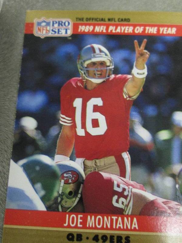 lot 68 image: 40 Joe Montana Cards...