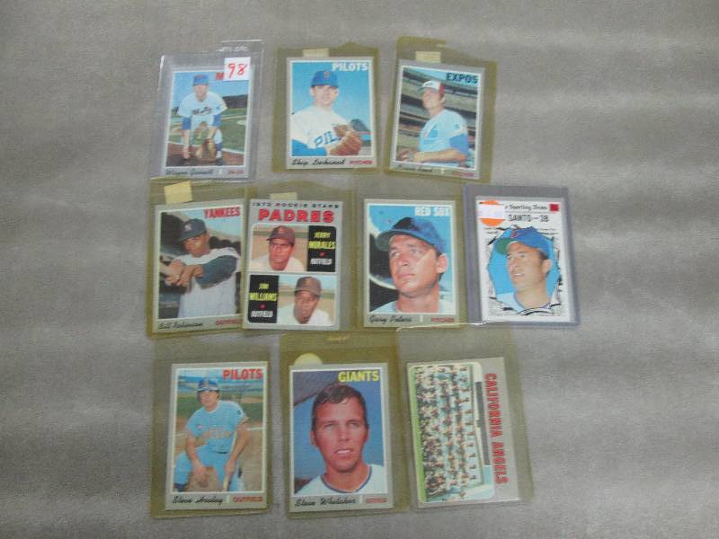 lot 98 image: 10 1970 Topps Baseball Cards...