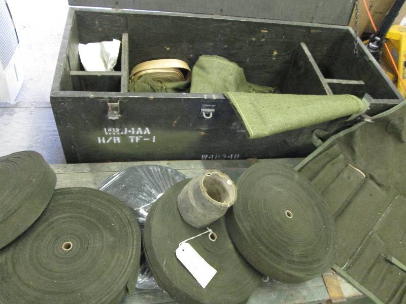 lot 50 image: Military Locker with contents, burl...