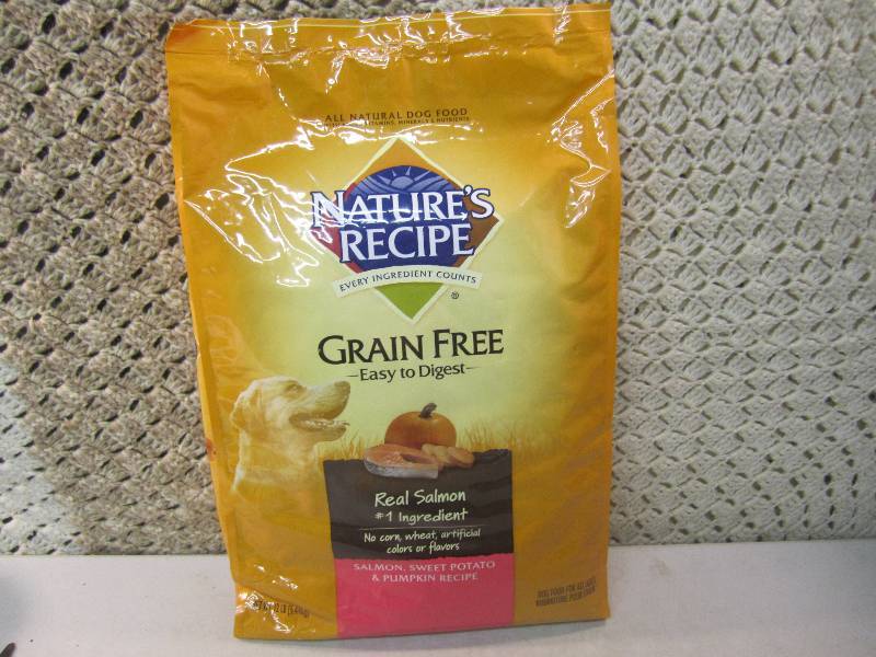 lot 54 image: 12 Pound Bag of Dog Food Best by De...